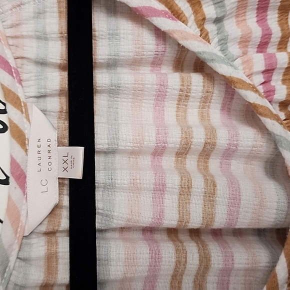 Cute Striped top - Picture 4 of 7